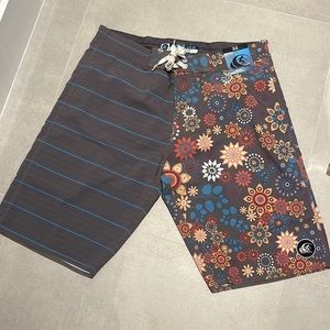 Wave life men size 32 swimwear board shorts swim beachwear flowers stripe prints